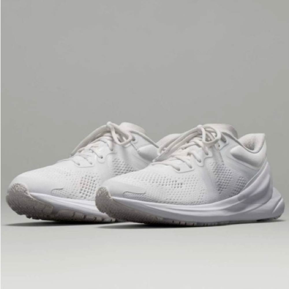 Lululemon Women’s Blissfeel Running Shoes